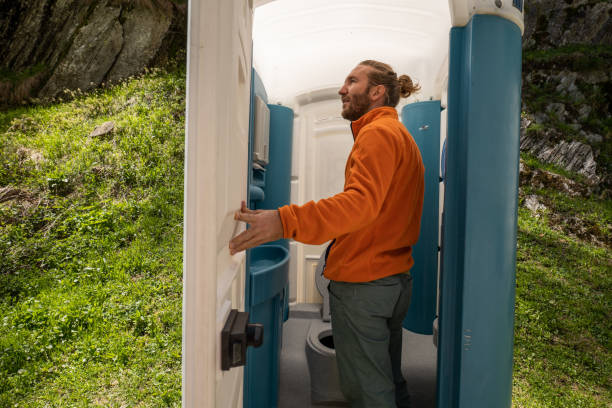 Best Porta potty rental near me  in Salmon Creek, WA